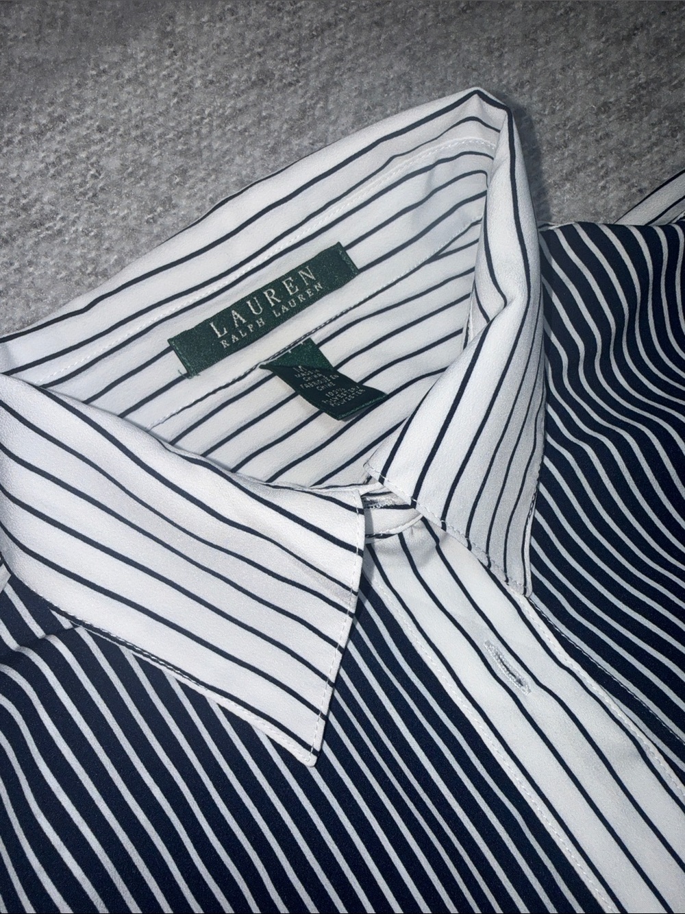 Lauren Ralph Lauren Navy and White Striped Button-Up Shirt Size M - Picture 3 of 10